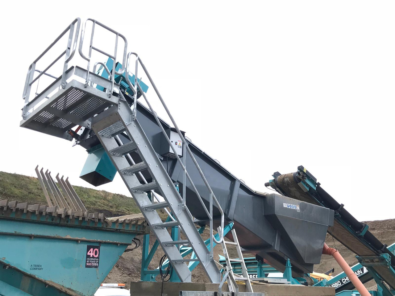 Constmach Screw Sand Washing Machine / Spiral Sand Washing Machine - Statia de sortare: Foto 2 Constmach Screw Sand Washing Machine / Spiral Sand Washing Machine - Statia de sortare: Foto 2