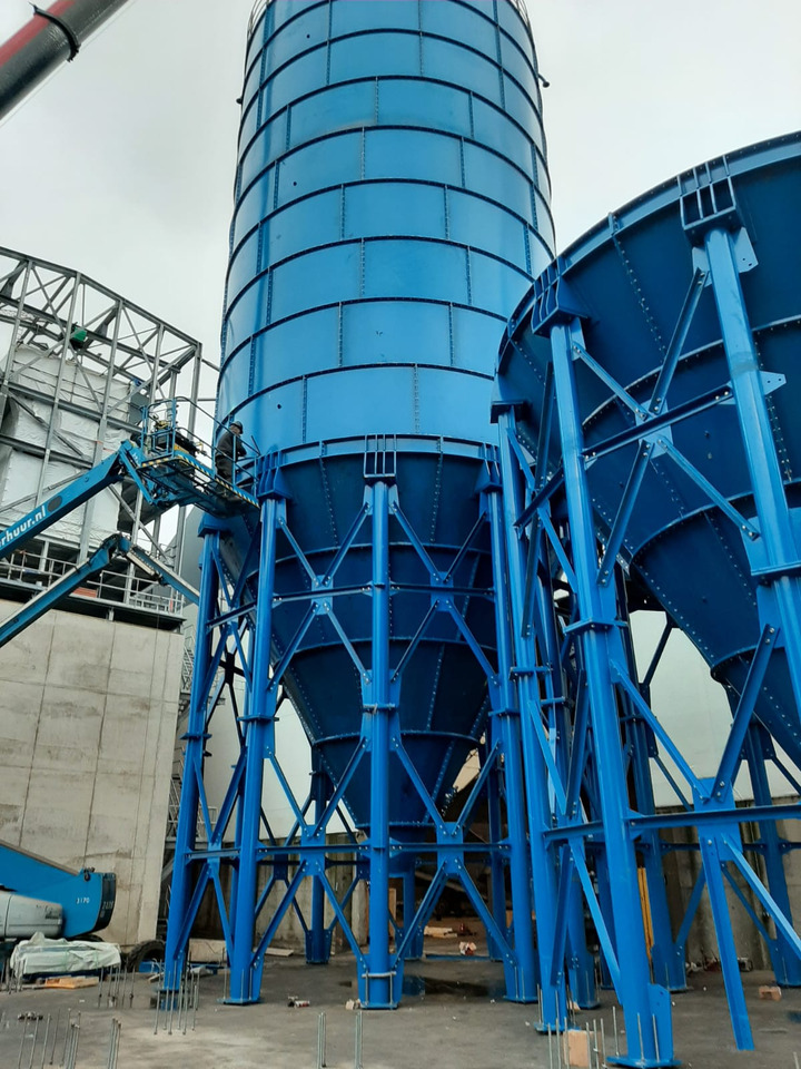 Constmach Zement Silo mit 1000 Tonnen Kapazität - Siloz ciment: Foto 3 Constmach Zement Silo mit 1000 Tonnen Kapazität - Siloz ciment: Foto 3