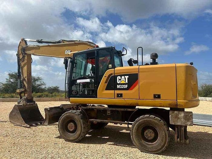 CAT M320F - Excavator: Foto 3 CAT M320F - Excavator: Foto 3