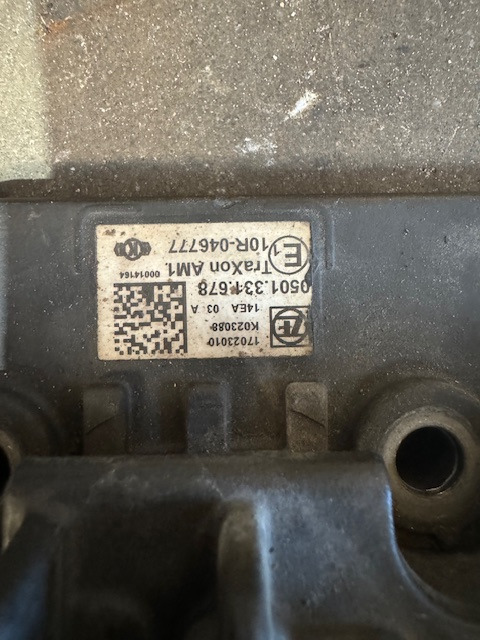 ZF Getriebesteller Oberteil TRAXON Deckel 0501331678 - Cutie de viteze și piese pentru Camion: Foto 3 ZF Getriebesteller Oberteil TRAXON Deckel 0501331678 - Cutie de viteze și piese pentru Camion: Foto 3