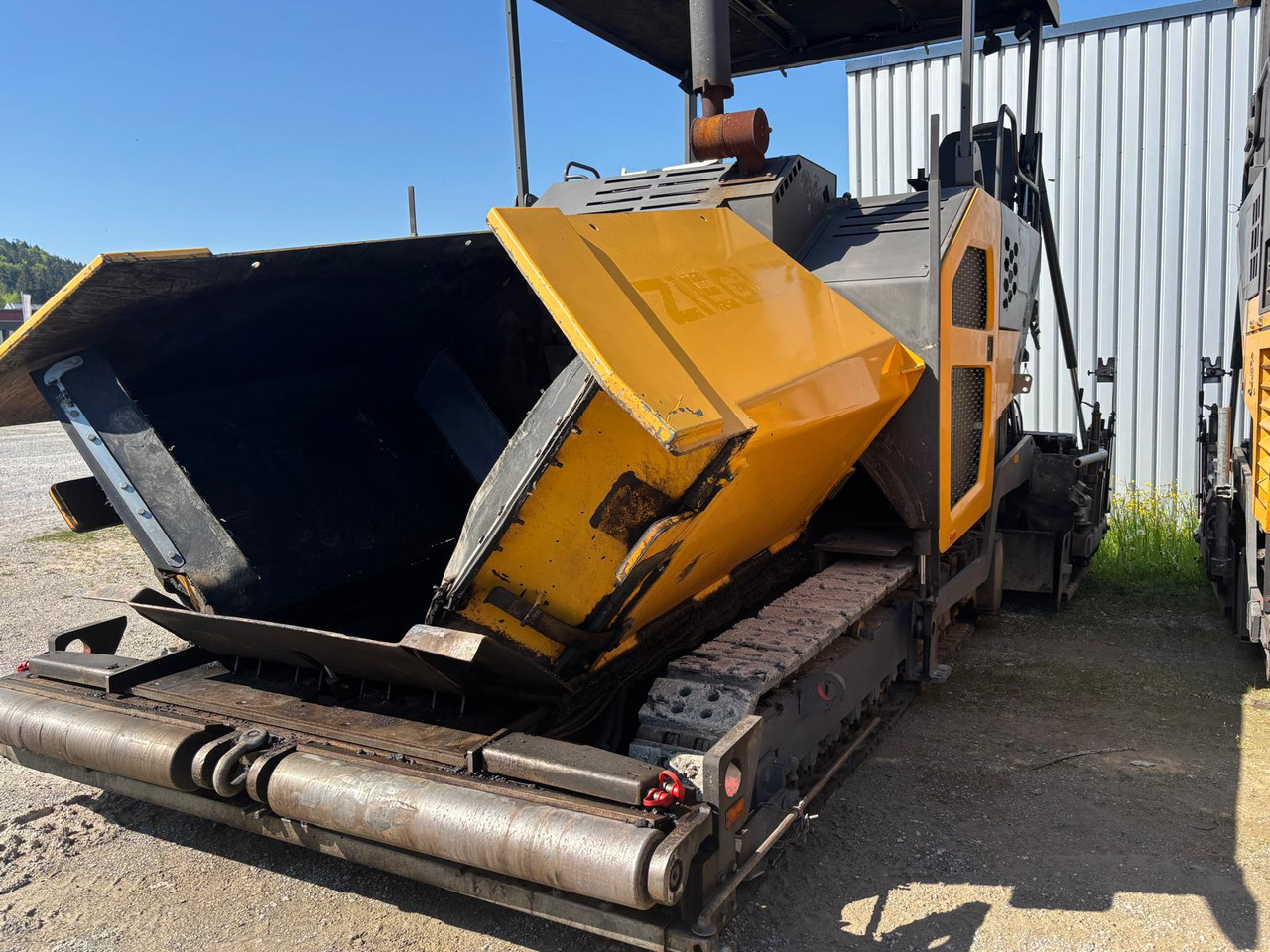 VOLVO ABG 7820C - Finisor de asfalt: Foto 4 VOLVO ABG 7820C - Finisor de asfalt: Foto 4