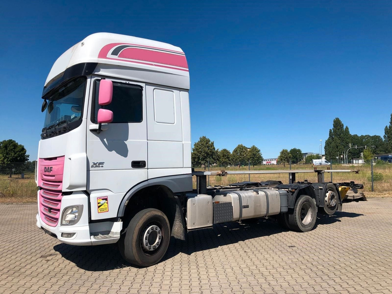 DAF XF460 SSC Liftachse*LBW*AHK*Standkl*Mega - Camion transport containere/ Swap body: Foto 2 DAF XF460 SSC Liftachse*LBW*AHK*Standkl*Mega - Camion transport containere/ Swap body: Foto 2