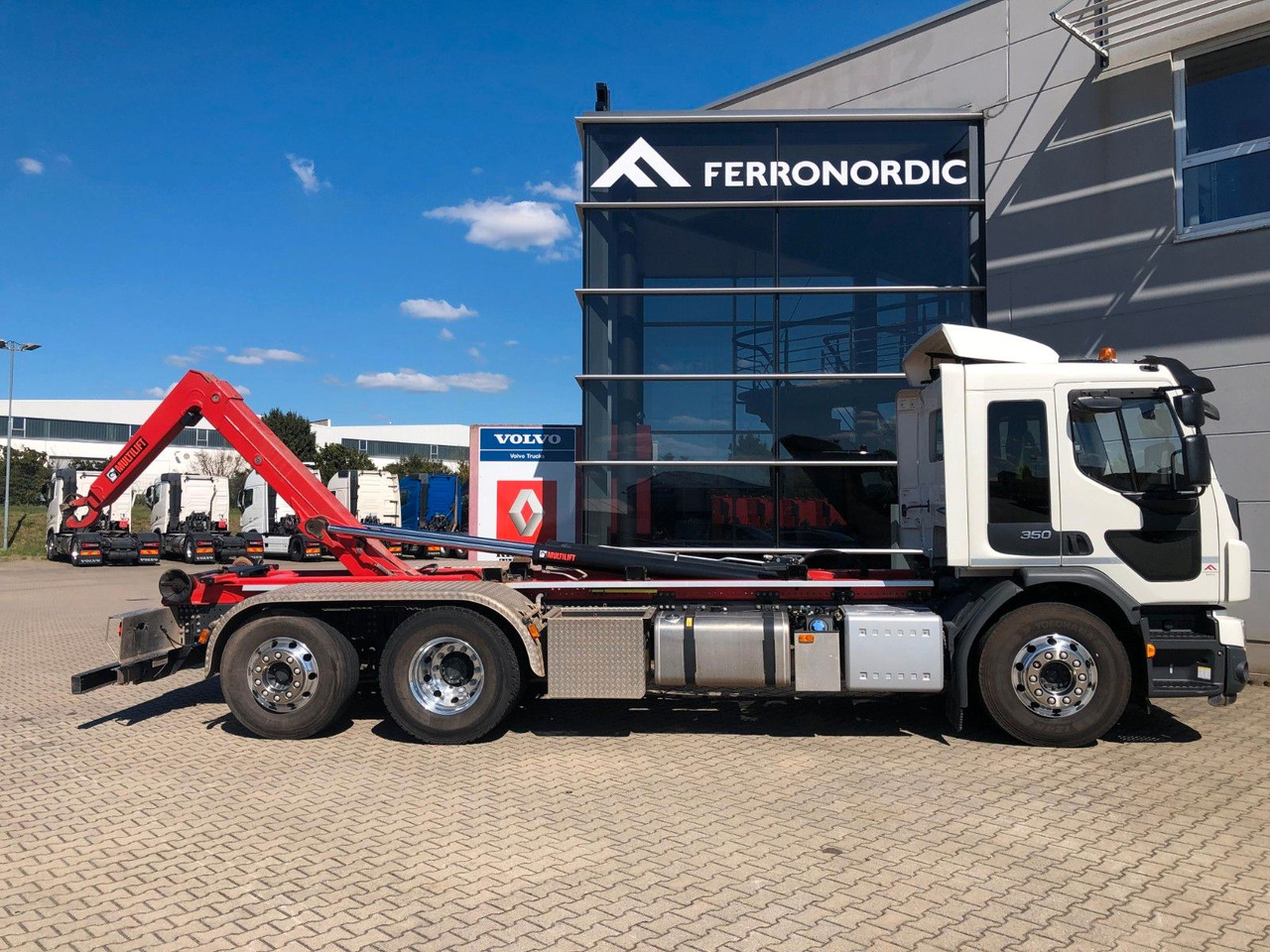 Volvo FE 350 6x2 Lenkachse*Alufelgen*HIAB*AHK*Klima - Camion cu cârlig: Foto 5 Volvo FE 350 6x2 Lenkachse*Alufelgen*HIAB*AHK*Klima - Camion cu cârlig: Foto 5