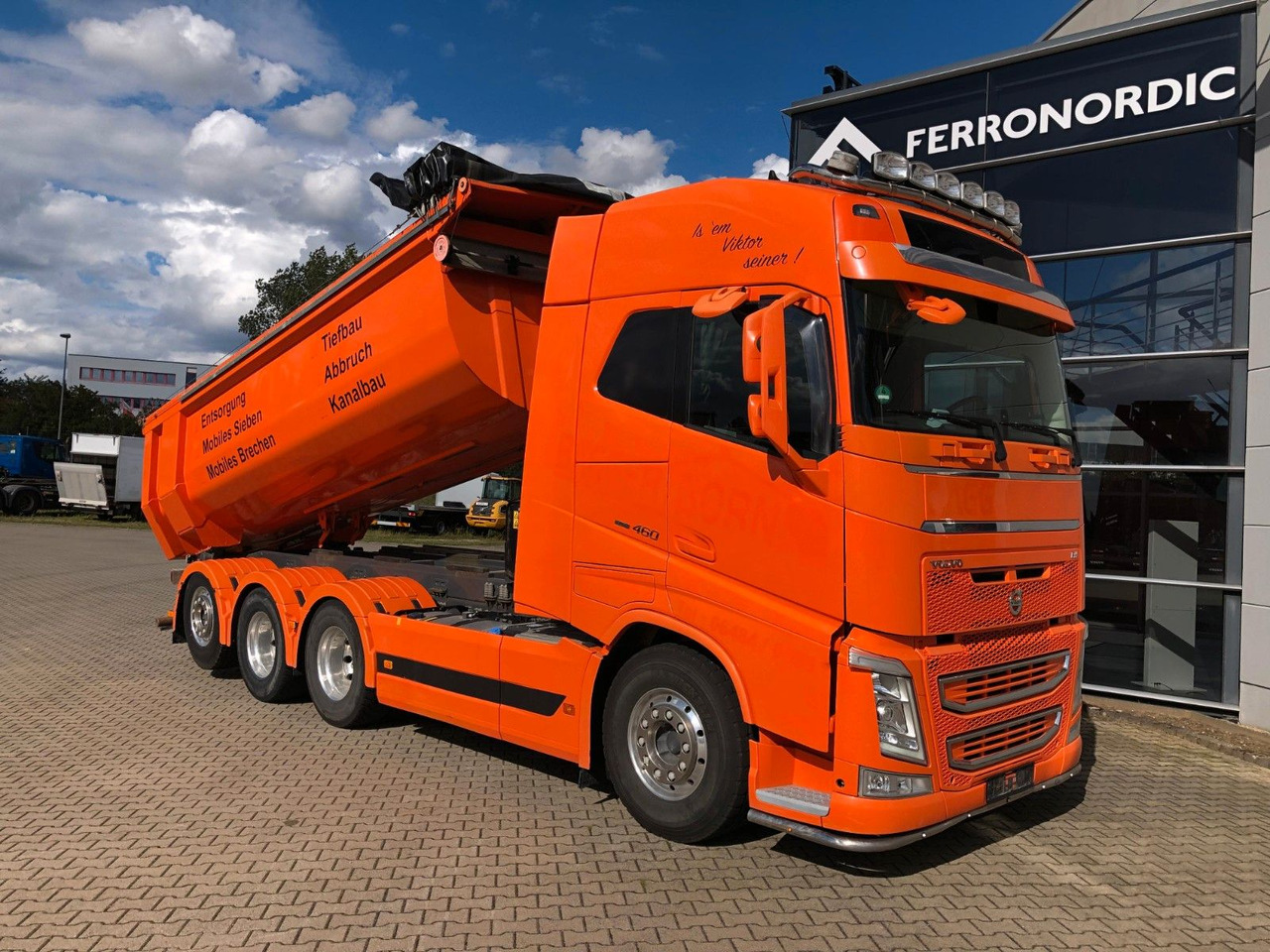 Volvo FH460 8x4 Tridem*Lift+LenkAchse*ALU*AHK*VollLuft - Camion basculantă: Foto 2 Volvo FH460 8x4 Tridem*Lift+LenkAchse*ALU*AHK*VollLuft - Camion basculantă: Foto 2
