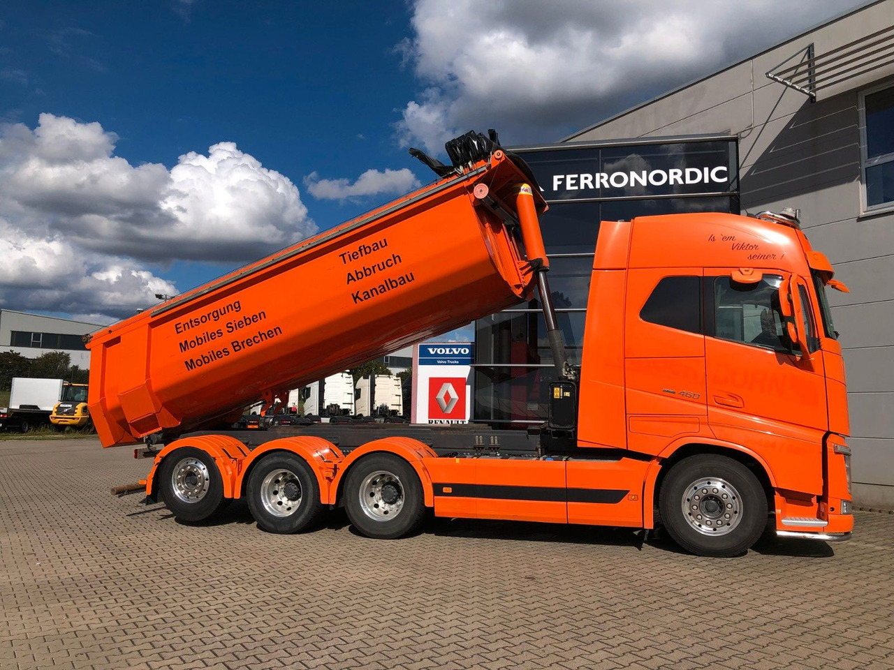 Volvo FH460 8x4 Tridem*Lift+LenkAchse*ALU*AHK*VollLuft - Camion basculantă: Foto 1 Volvo FH460 8x4 Tridem*Lift+LenkAchse*ALU*AHK*VollLuft - Camion basculantă: Foto 1