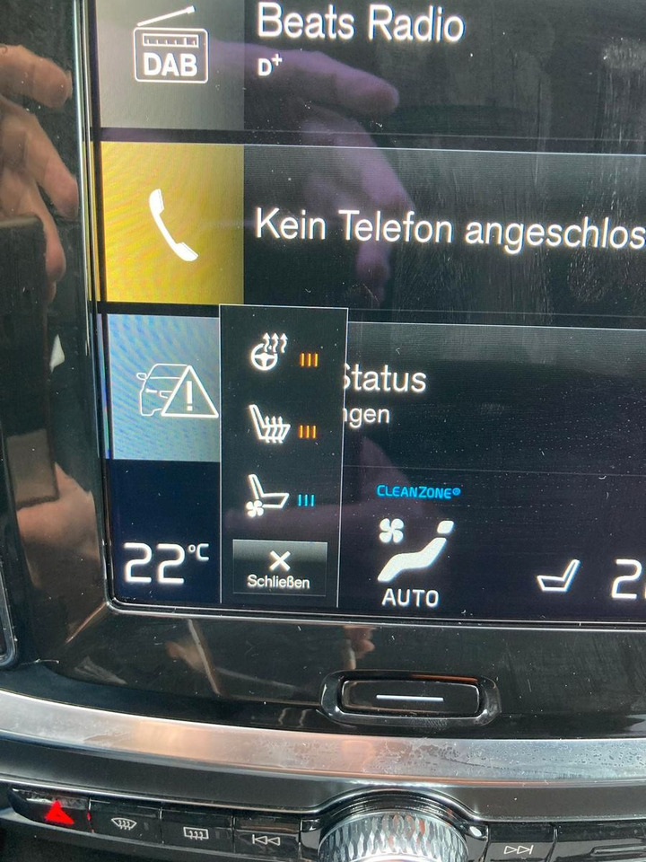 Mașină break Volvo V60 T8 R Design Recharge Plug-In Hybrid AWD: Foto 18 Mașină break Volvo V60 T8 R Design Recharge Plug-In Hybrid AWD: Foto 18