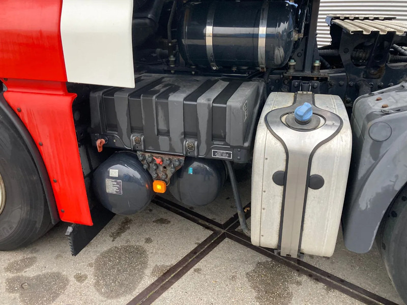 MAN TGX 41.540 8x4/4 BLS - Cap tractor: Foto 5 MAN TGX 41.540 8x4/4 BLS - Cap tractor: Foto 5