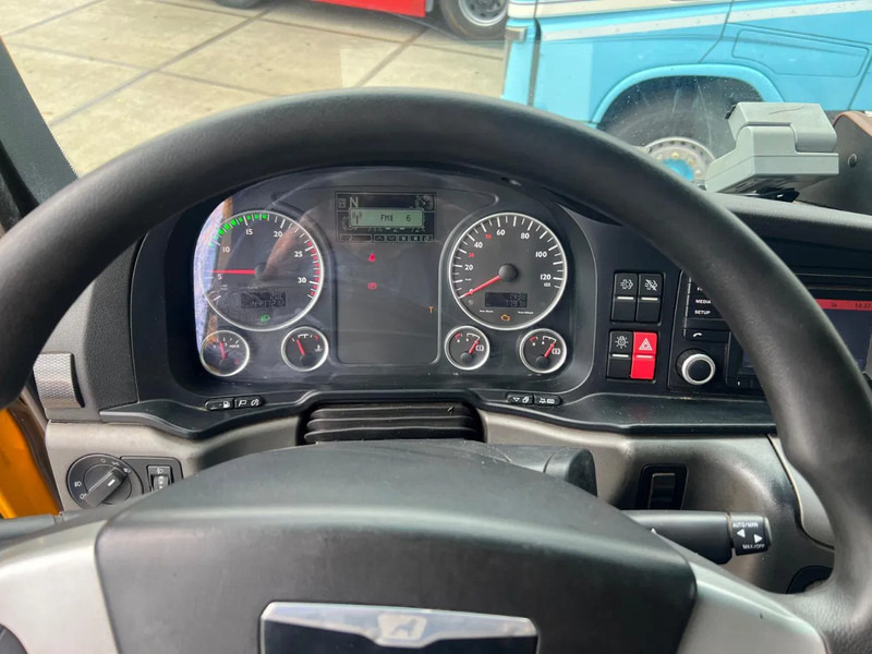 Cap tractor MAN TGX 41.560 8x4/4 BBS: Foto 11