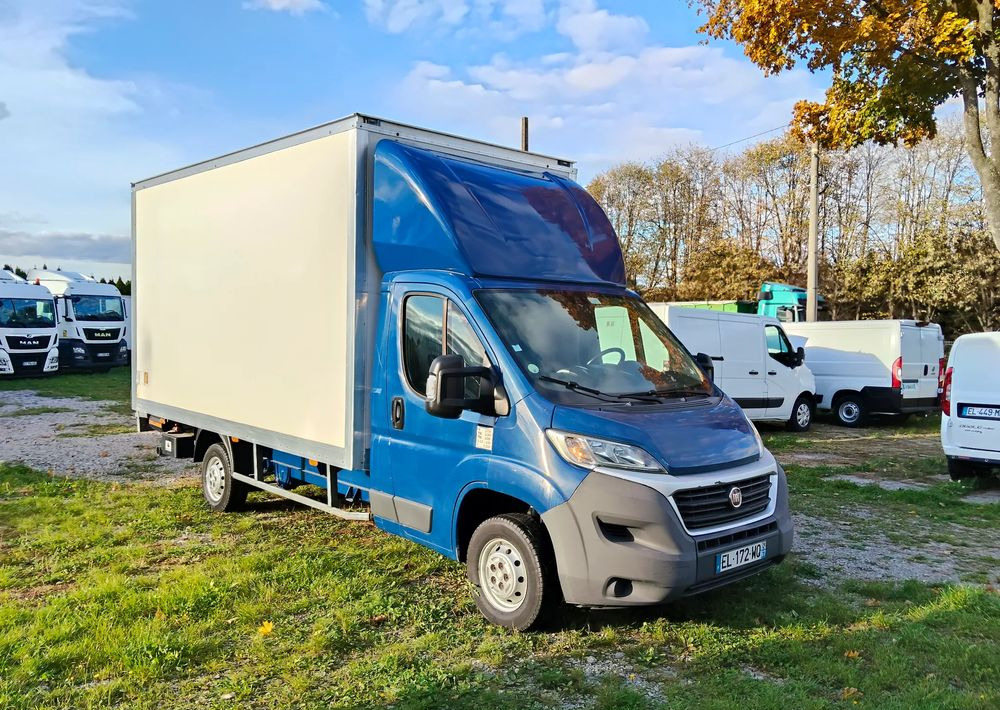 Fiat Ducato - Autoutilitară box: Foto 2 Fiat Ducato - Autoutilitară box: Foto 2