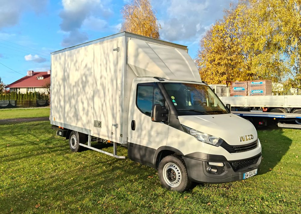 Iveco Daily 35S16 - Autoutilitară box: Foto 1 Iveco Daily 35S16 - Autoutilitară box: Foto 1