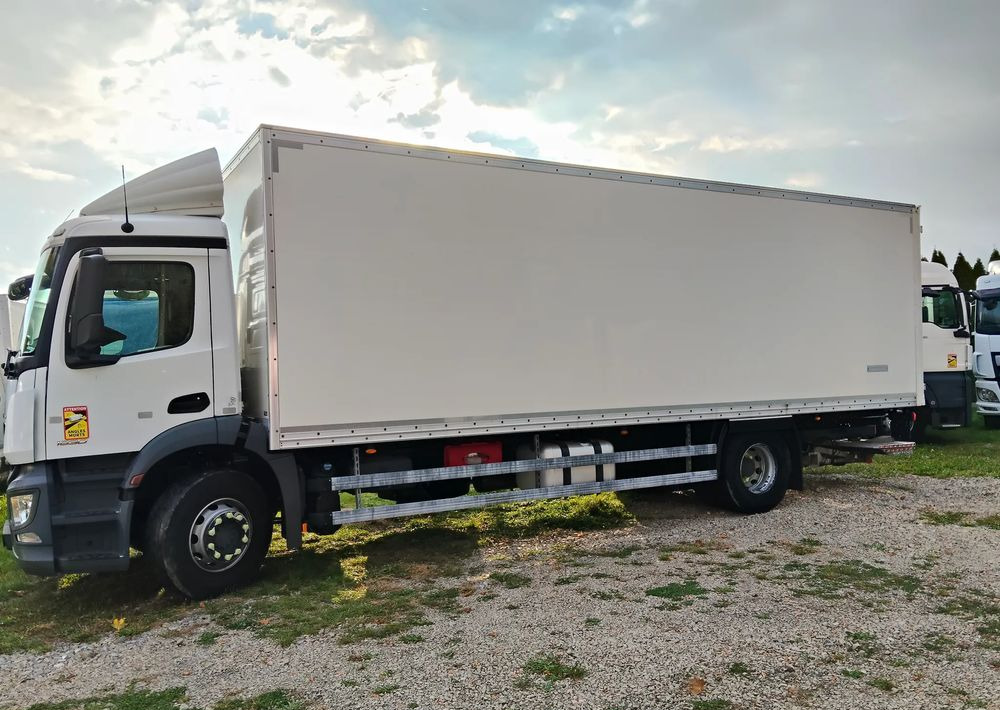 Mercedes-Benz Antos - Camion frigider: Foto 4 Mercedes-Benz Antos - Camion frigider: Foto 4