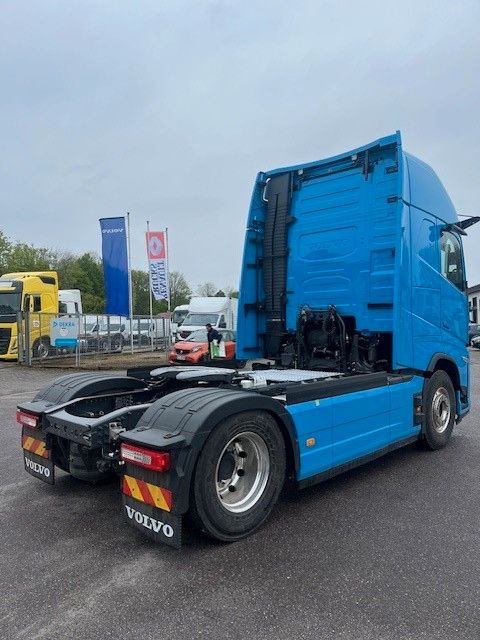 Volvo FH500 AERO 4x2T Retarder/Nebenantrieb - Cap tractor: Foto 3 Volvo FH500 AERO 4x2T Retarder/Nebenantrieb - Cap tractor: Foto 3