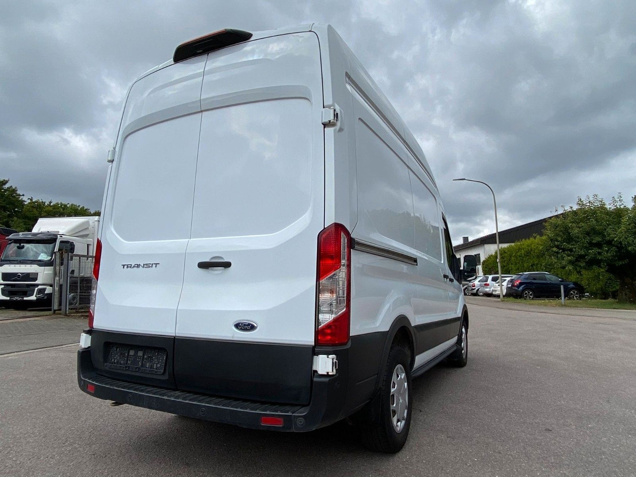 Ford Transit 350 L2 Trend Werkstattausbau - Dubă: Foto 5 Ford Transit 350 L2 Trend Werkstattausbau - Dubă: Foto 5