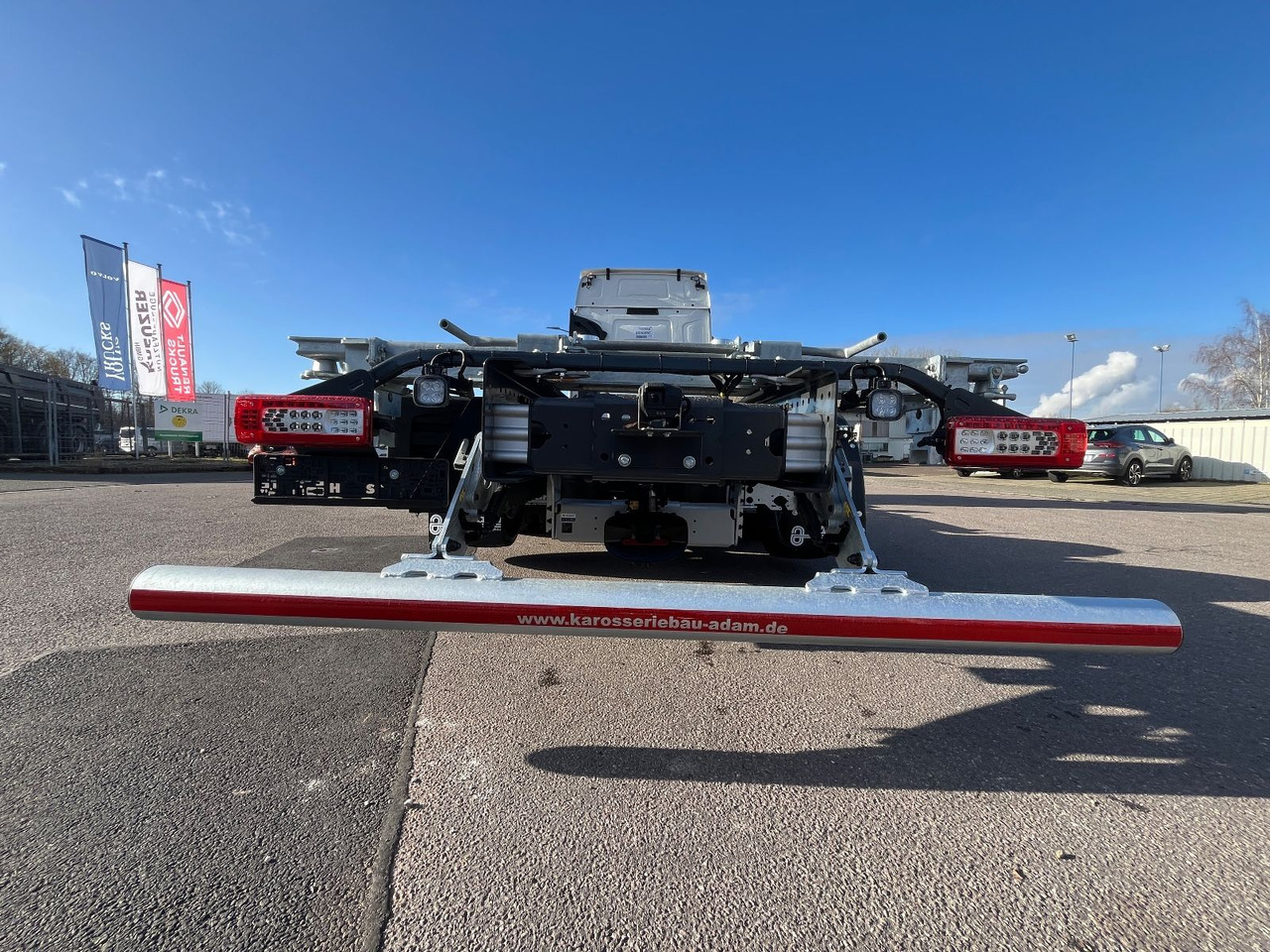 Renault T 480 6x2 WECHSELBRÜCKENFAHRZEUG C745 + C782 - Camion transport containere/ Swap body: Foto 5 Renault T 480 6x2 WECHSELBRÜCKENFAHRZEUG C745 + C782 - Camion transport containere/ Swap body: Foto 5