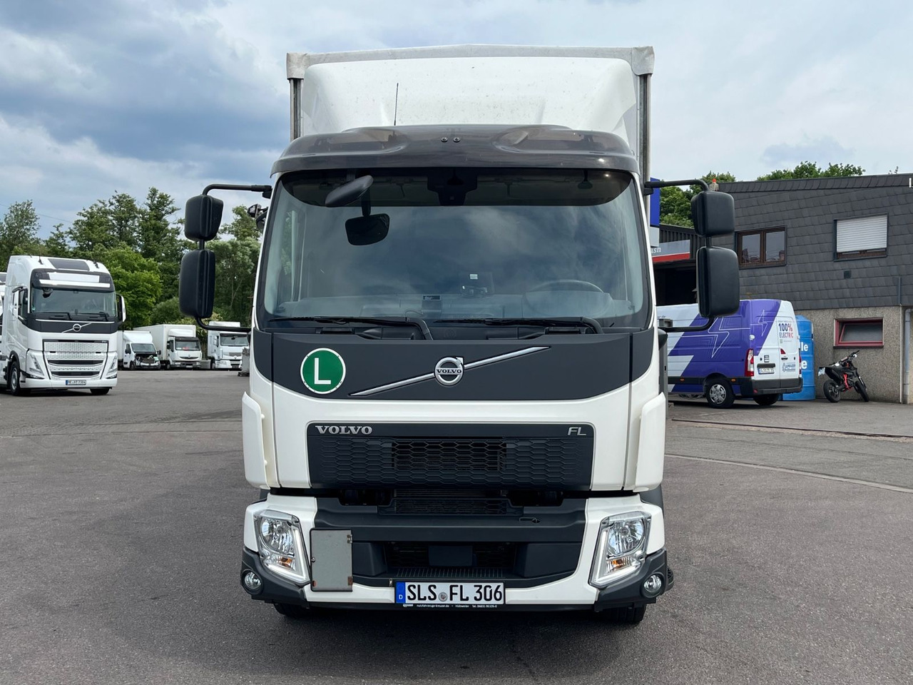Volvo FL 14.245 Junghanns Schiebeplane LBW - Camion cu prelată: Foto 2 Volvo FL 14.245 Junghanns Schiebeplane LBW - Camion cu prelată: Foto 2