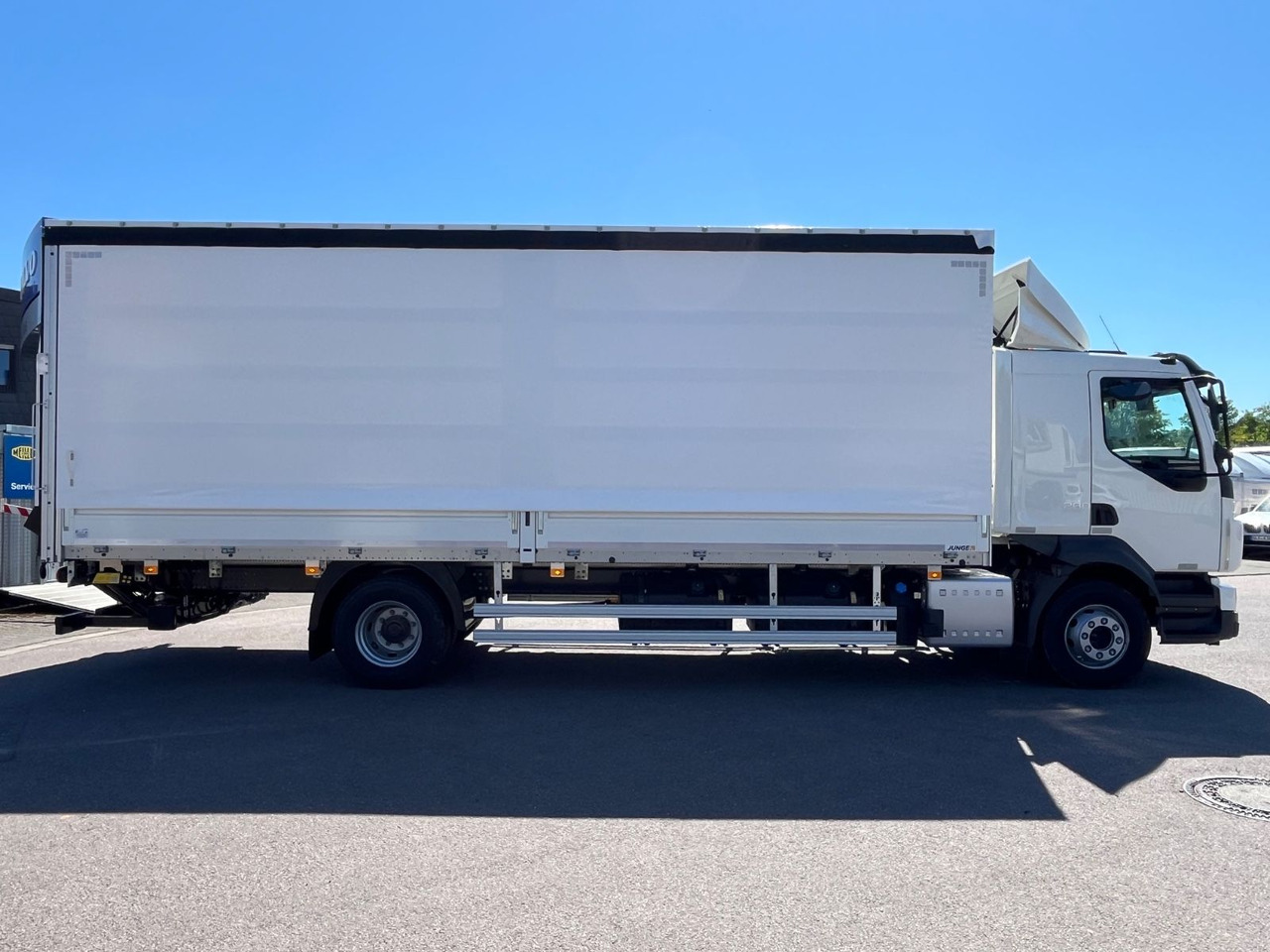Volvo FL 16.280 Junge Schiebeplane - Camion cu prelată: Foto 4 Volvo FL 16.280 Junge Schiebeplane - Camion cu prelată: Foto 4