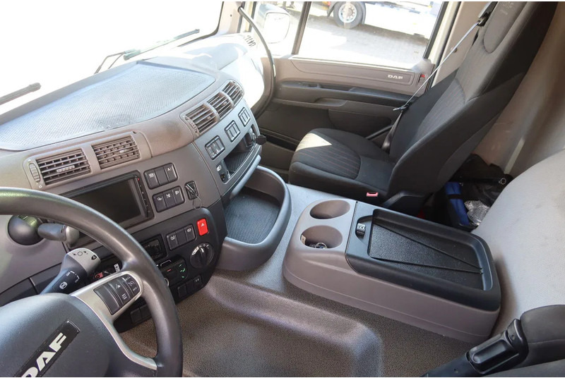 DAF CF 290 FA Bak + Dhollandia klep 2000 KG - Camion furgon: Foto 5 DAF CF 290 FA Bak + Dhollandia klep 2000 KG - Camion furgon: Foto 5