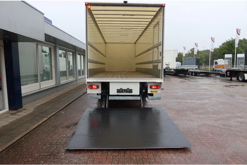 DAF CF 290 FA Bak + Dhollandia klep 2000 KG - Camion furgon: Foto 3 DAF CF 290 FA Bak + Dhollandia klep 2000 KG - Camion furgon: Foto 3