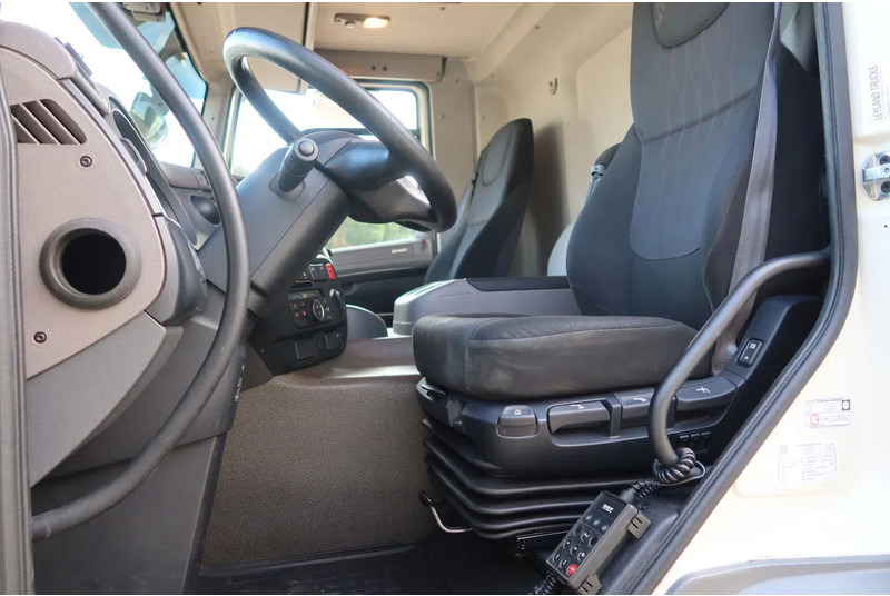 DAF CF 290 FA Bak + klep Dhollandia 2000 KG - Camion furgon: Foto 5 DAF CF 290 FA Bak + klep Dhollandia 2000 KG - Camion furgon: Foto 5