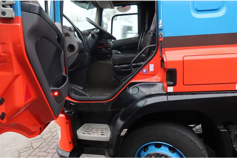 DAF CF 410 Bakwagen + Trailer 2x DHollandia 2000kg 5 stuks in voorraad!! - Camion furgon: Foto 5 DAF CF 410 Bakwagen + Trailer 2x DHollandia 2000kg 5 stuks in voorraad!! - Camion furgon: Foto 5