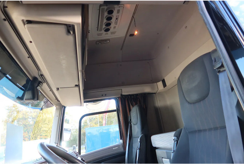 DAF CF 410 DAF CF 410 Black Edition Dhollandia klep 2.000 kg - Camion furgon: Foto 5 DAF CF 410 DAF CF 410 Black Edition Dhollandia klep 2.000 kg - Camion furgon: Foto 5