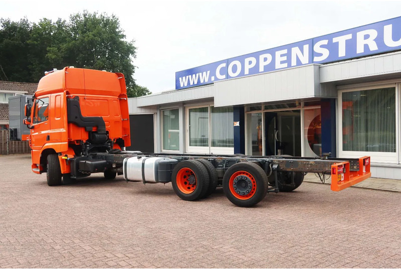 DAF CF 450 Chassis Cabine Slaap Cabine 2x Bed - Camion şasiu: Foto 3 DAF CF 450 Chassis Cabine Slaap Cabine 2x Bed - Camion şasiu: Foto 3