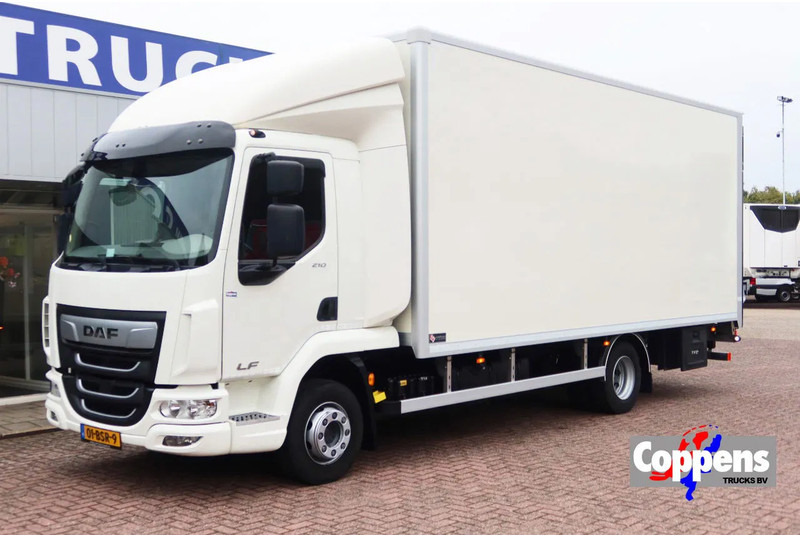 DAF LF 210 Bakwagen+ Dhollandia 1500 kg Comfort cabine - Camion furgon: Foto 1 DAF LF 210 Bakwagen+ Dhollandia 1500 kg Comfort cabine - Camion furgon: Foto 1
