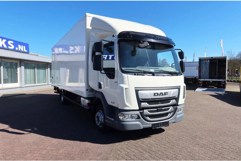 DAF LF 45 Gesloten bak + Dhollandia klep 1500 kg 4x2 - Camion furgon: Foto 2 DAF LF 45 Gesloten bak + Dhollandia klep 1500 kg 4x2 - Camion furgon: Foto 2