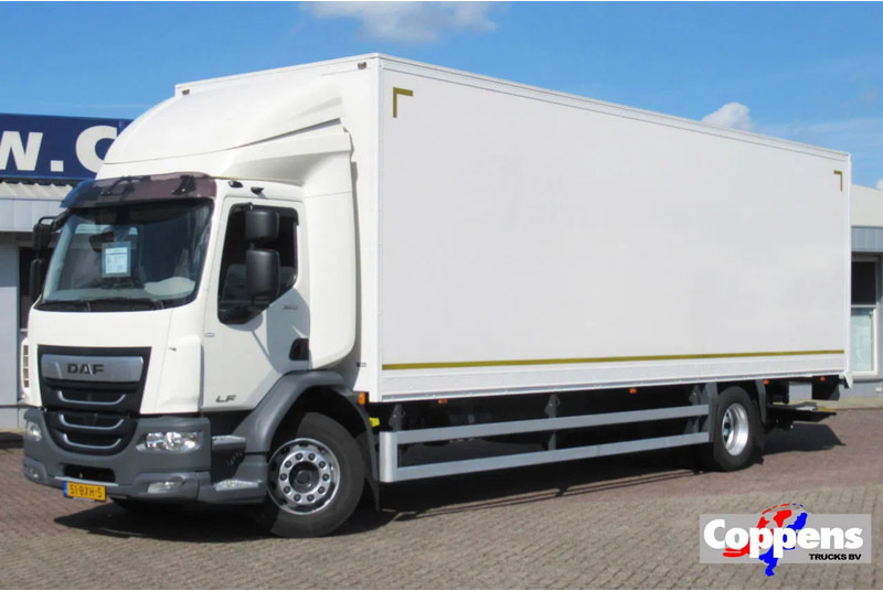 DAF LF 55 320 Euro 6 - Camion furgon: Foto 1 DAF LF 55 320 Euro 6 - Camion furgon: Foto 1