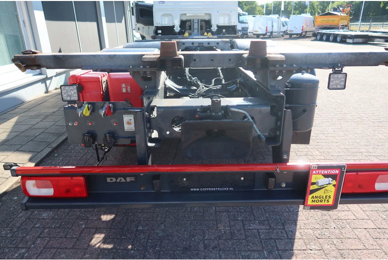 DAF XF 106.450 Wissellaadbaksysteem / Chassis - Camion transport containere/ Swap body: Foto 4 DAF XF 106.450 Wissellaadbaksysteem / Chassis - Camion transport containere/ Swap body: Foto 4