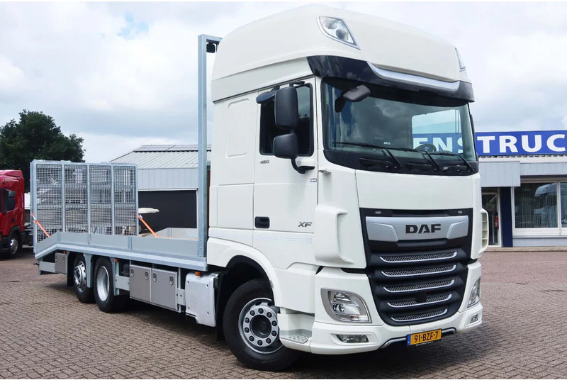 DAF XF 106.480 106 XF 480 - Camion transport auto: Foto 2 DAF XF 106.480 106 XF 480 - Camion transport auto: Foto 2