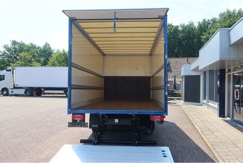 Iveco 72 C 18 Automaat + klep - Camion furgon: Foto 4 Iveco 72 C 18 Automaat + klep - Camion furgon: Foto 4