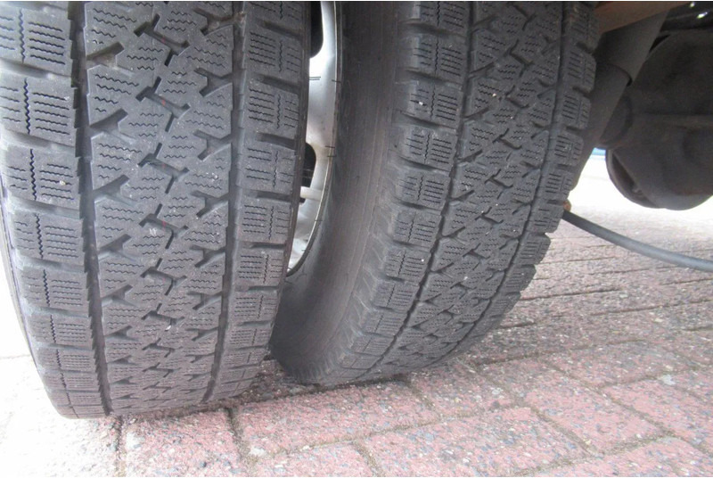 Autoutilitară box Iveco Daily 35C16 Bak + klep: Foto 14