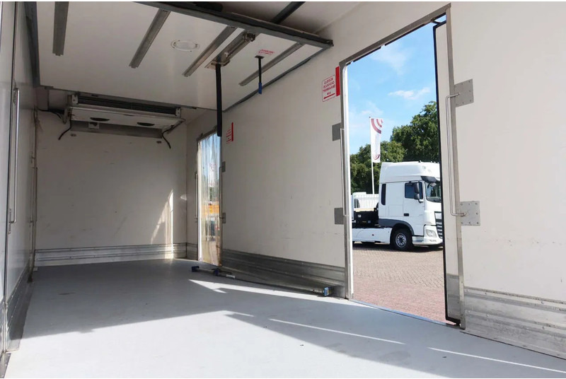 Iveco EuroCargo 120 El 210L Carrier Supra 850 MT Koel/Vries+Klep Bitemp met verplaatsbare wand - Camion frigider: Foto 4 Iveco EuroCargo 120 El 210L Carrier Supra 850 MT Koel/Vries+Klep Bitemp met verplaatsbare wand - Camion frigider: Foto 4