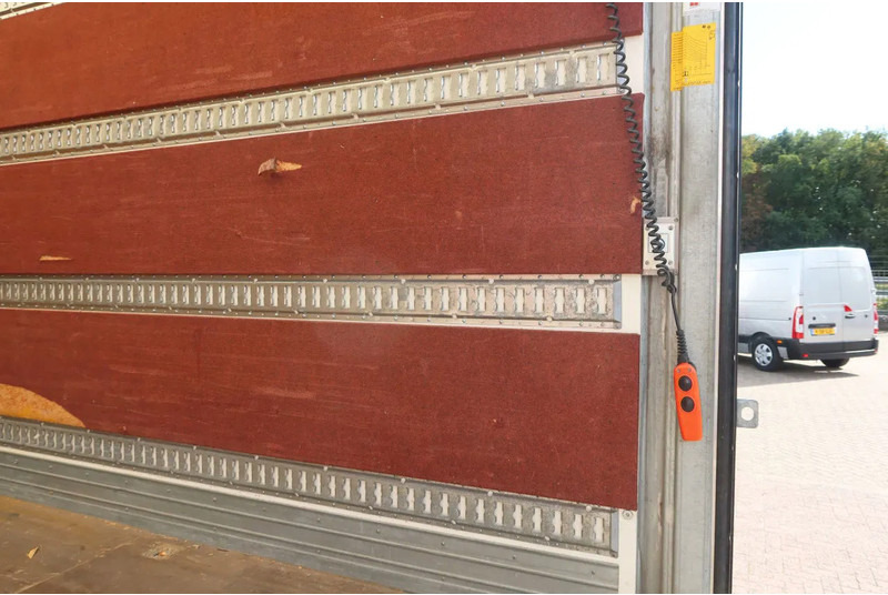 Camion furgon MAN TGL 12.250 Bakwagen + Laadklep DHollandia 2000 kg: Foto 15