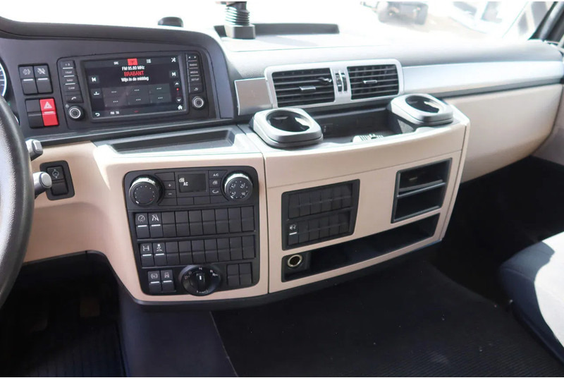 Camion furgon MAN TGL 12.250 Bakwagen + Laadklep DHollandia 2000 kg: Foto 7