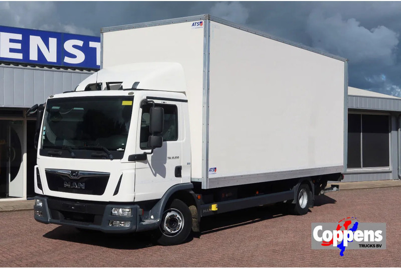 MAN TGL 12.250 Bakwagen + Laadklep DHollandia 2000 kg - Camion furgon: Foto 1 MAN TGL 12.250 Bakwagen + Laadklep DHollandia 2000 kg - Camion furgon: Foto 1