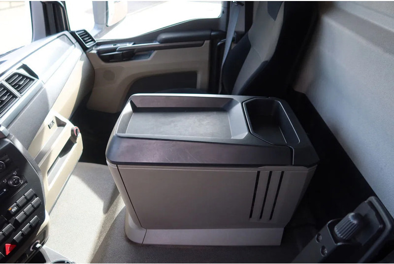 MAN TGM 15.290 Bak + klep Full air suspension Euro 6 Automaat - Camion furgon: Foto 5 MAN TGM 15.290 Bak + klep Full air suspension Euro 6 Automaat - Camion furgon: Foto 5