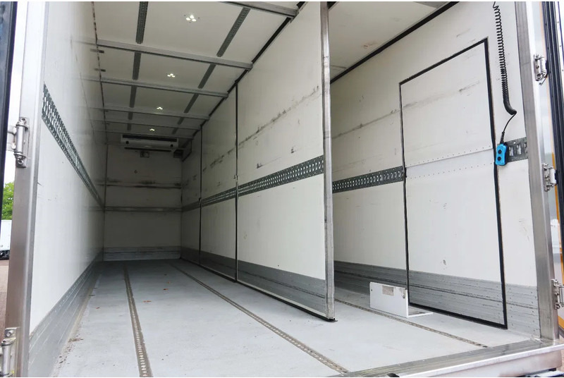 MAN TGM 18.250 Koel/Vries+ Klep Bi-Temp + movable wall - Camion frigider: Foto 4 MAN TGM 18.250 Koel/Vries+ Klep Bi-Temp + movable wall - Camion frigider: Foto 4