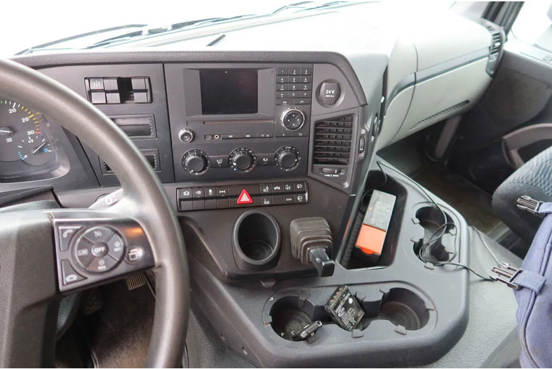 Mercedes-Benz ANTOS 2830 Kraanwagen open Laadbak Fassi F295 + FLY-JIB - Camion cu macara: Foto 5 Mercedes-Benz ANTOS 2830 Kraanwagen open Laadbak Fassi F295 + FLY-JIB - Camion cu macara: Foto 5