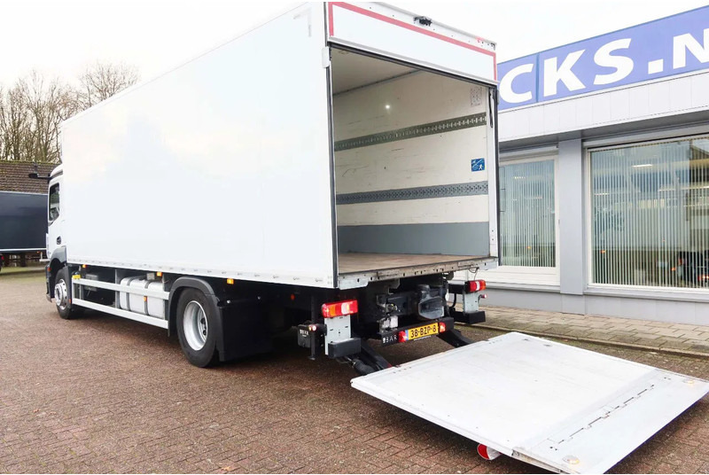 Mercedes-Benz Actros 1840 L Bakwagen + Bar klep 2000 KG + Geïsoleerde bak - Camion furgon: Foto 3 Mercedes-Benz Actros 1840 L Bakwagen + Bar klep 2000 KG + Geïsoleerde bak - Camion furgon: Foto 3