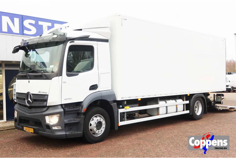 Mercedes-Benz Actros 1840 L Bakwagen + Bar klep 2000 KG + Geïsoleerde bak - Camion furgon: Foto 1 Mercedes-Benz Actros 1840 L Bakwagen + Bar klep 2000 KG + Geïsoleerde bak - Camion furgon: Foto 1