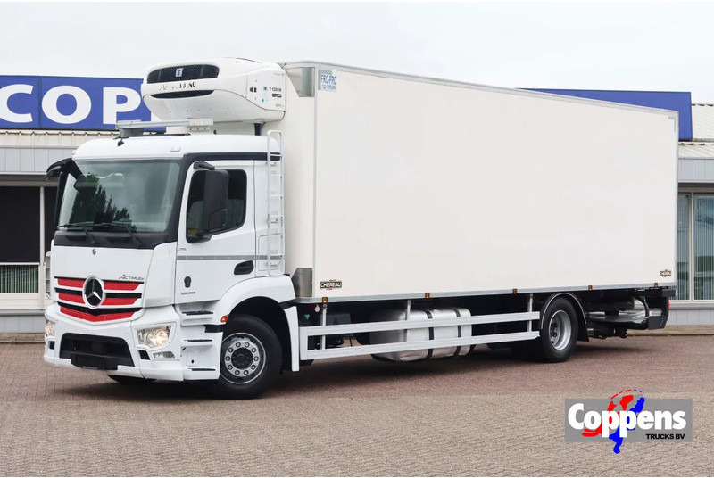 Mercedes-Benz Actros 1936 1936 L Koel/Vries+Klep Bi-Temp Thermoking T 1200R - Camion frigider: Foto 1 Mercedes-Benz Actros 1936 1936 L Koel/Vries+Klep Bi-Temp Thermoking T 1200R - Camion frigider: Foto 1