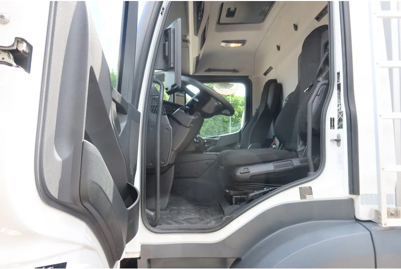 Mercedes-Benz Actros 2530 L Koel/Vries + Laadklep DHollandia 2500kg 5 STUK IN VOORRAAD! - Camion frigider: Foto 5 Mercedes-Benz Actros 2530 L Koel/Vries + Laadklep DHollandia 2500kg 5 STUK IN VOORRAAD! - Camion frigider: Foto 5