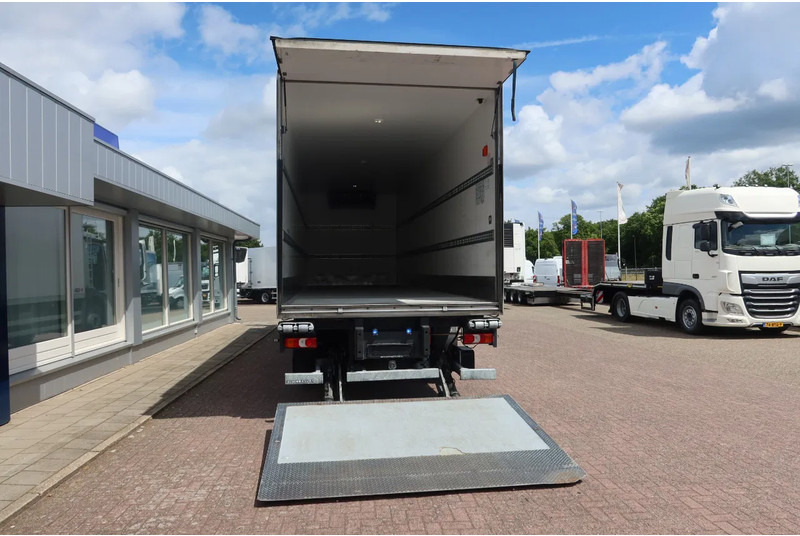 Mercedes-Benz Actros 2530 L Koel/Vries + Laadklep DHollandia 2500kg 5 STUK IN VOORRAAD! - Camion frigider: Foto 4 Mercedes-Benz Actros 2530 L Koel/Vries + Laadklep DHollandia 2500kg 5 STUK IN VOORRAAD! - Camion frigider: Foto 4