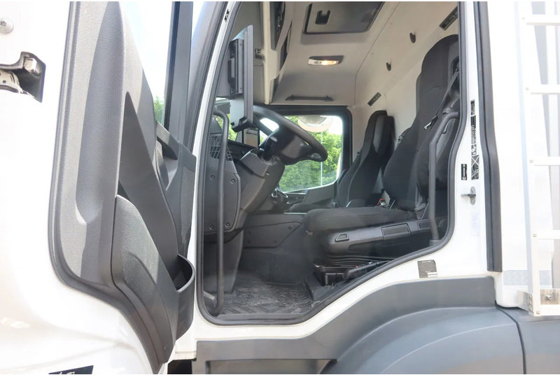Mercedes-Benz Actros 2530 L Koel/Vries + Laadklep DHollandia 2500kg - Camion frigider: Foto 5 Mercedes-Benz Actros 2530 L Koel/Vries + Laadklep DHollandia 2500kg - Camion frigider: Foto 5