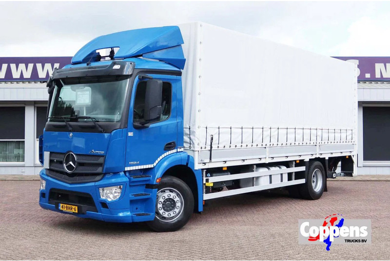 Mercedes-Benz Antos 1924L Huif + Klep Dhollandia 2000 KG Euro 6 - Camion furgon: Foto 1 Mercedes-Benz Antos 1924L Huif + Klep Dhollandia 2000 KG Euro 6 - Camion furgon: Foto 1