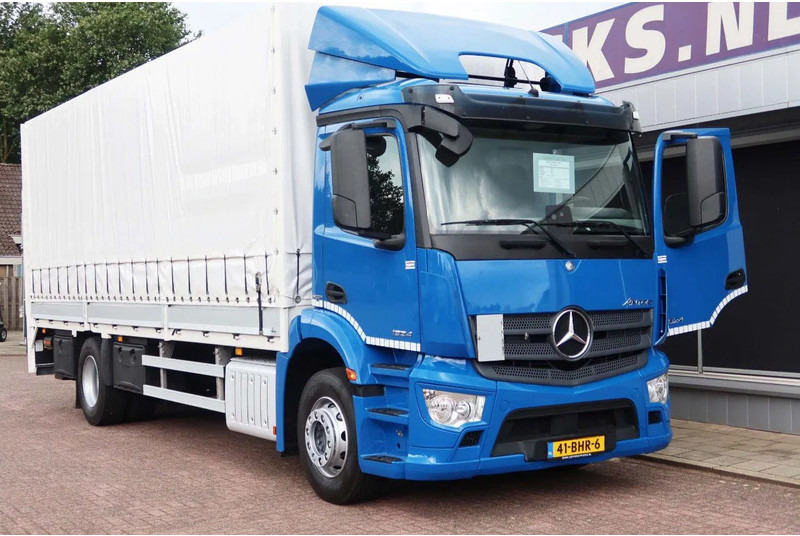 Mercedes-Benz Antos 1924L Huif + Klep Dhollandia 2000 KG Euro 6 - Camion furgon: Foto 2 Mercedes-Benz Antos 1924L Huif + Klep Dhollandia 2000 KG Euro 6 - Camion furgon: Foto 2