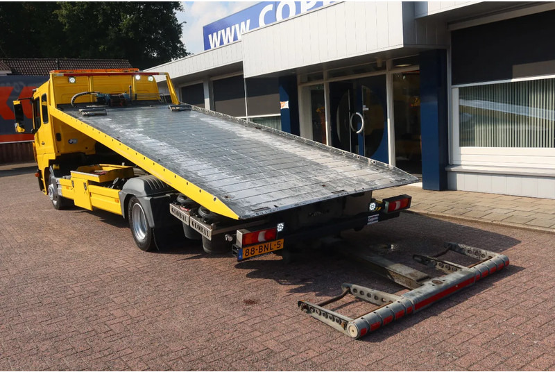 Mercedes-Benz Atego 1221 L Takelwagen 6 persoons - Maşină de tractare: Foto 5 Mercedes-Benz Atego 1221 L Takelwagen 6 persoons - Maşină de tractare: Foto 5