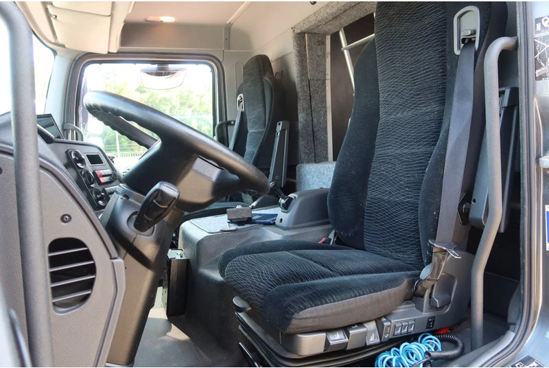 Mercedes-Benz Atego 816 L 3 Paarden/4 Ponies - Camion transport cai: Foto 5 Mercedes-Benz Atego 816 L 3 Paarden/4 Ponies - Camion transport cai: Foto 5